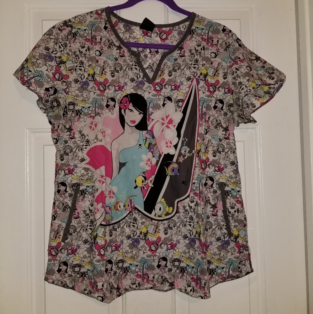 Koi tokidoki scrub top (Large)
